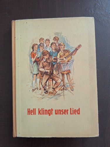 Hell klingt unser lied ddr - unser,